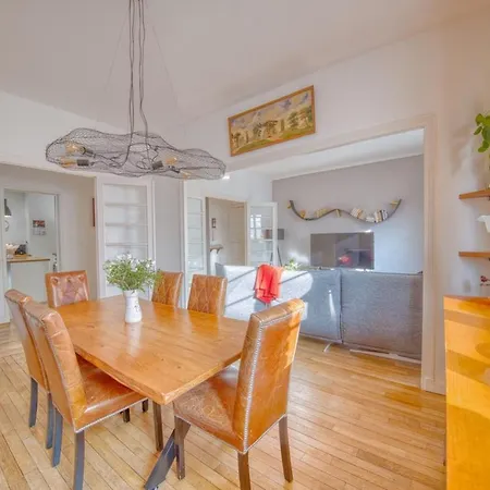 Διαμέρισμα Excellence - 4 Bedrooms Ρενς
