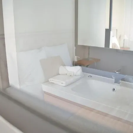 Excellence - 4 Bedrooms * Reims