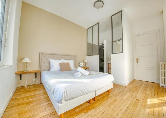 Διαμέρισμα Excellence - 4 Bedrooms *
