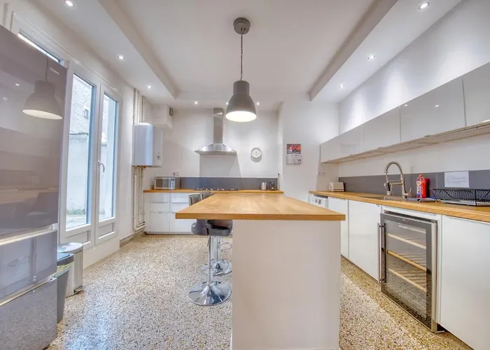 Excellence - 4 Bedrooms Διαμέρισμα Ρενς